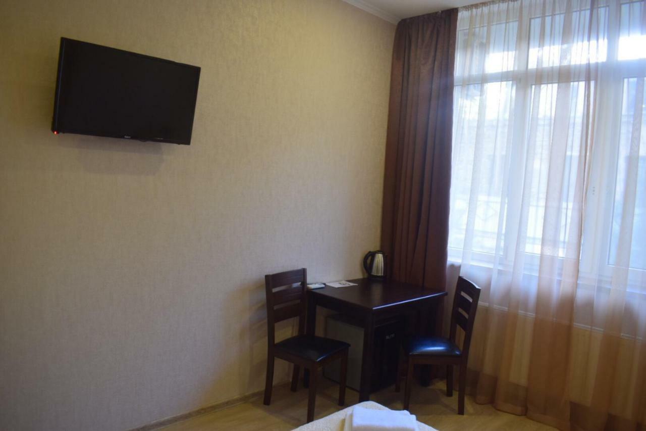 Apartment De France Odessa Luaran gambar